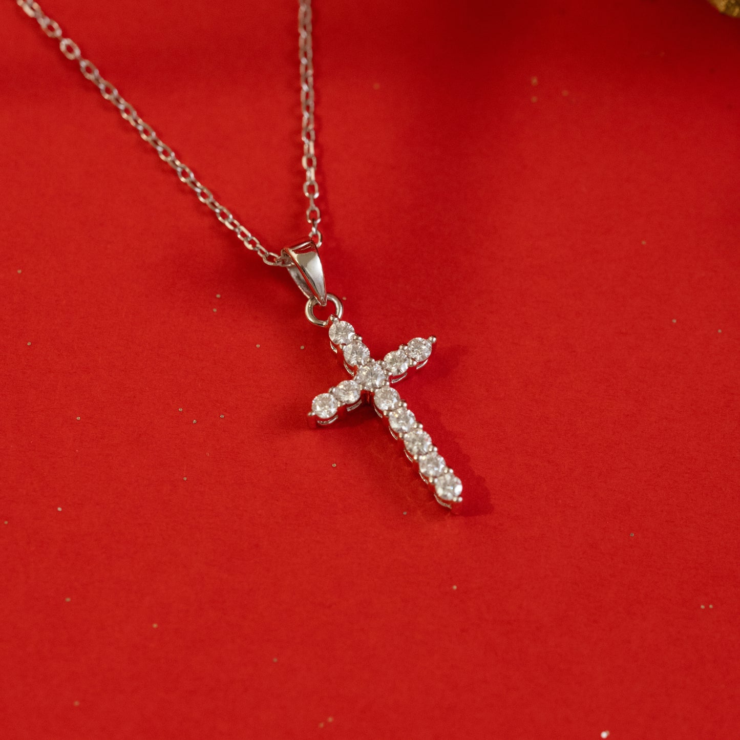 LVN056 BLESSING CROSS NECKLACE