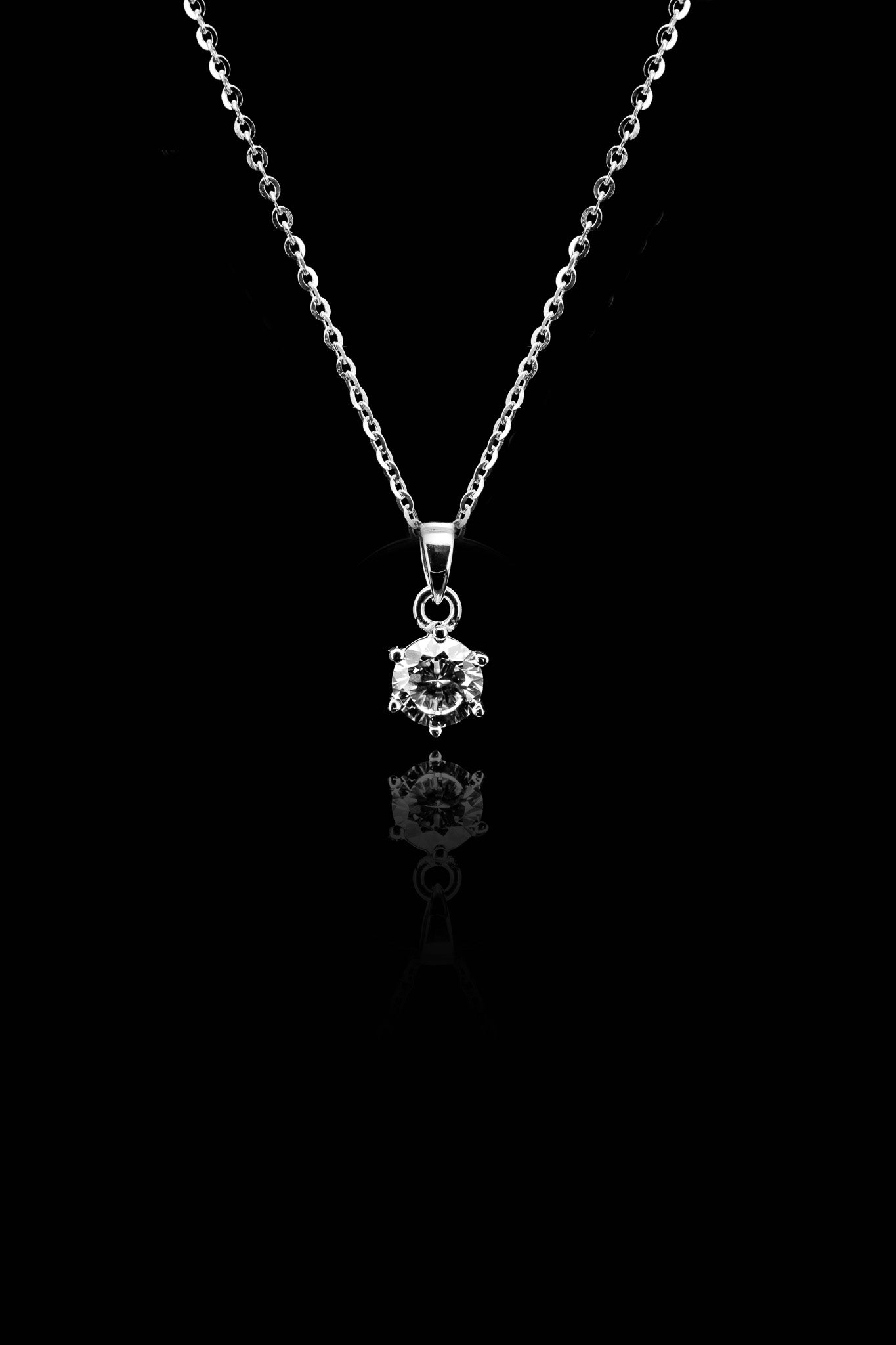 LVN044 SIX CLAWS SPARKLE NECKLACE