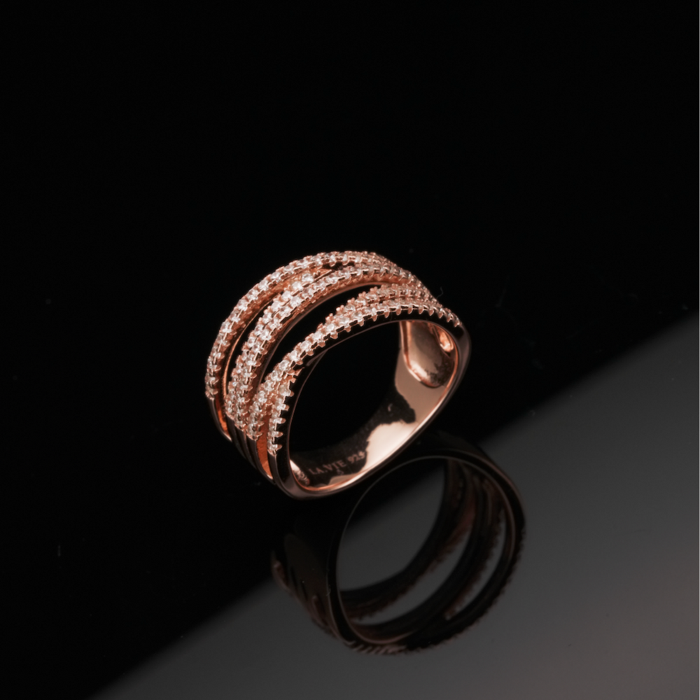 
                  
                    LVR038 SPARKLE LINES RING
                  
                