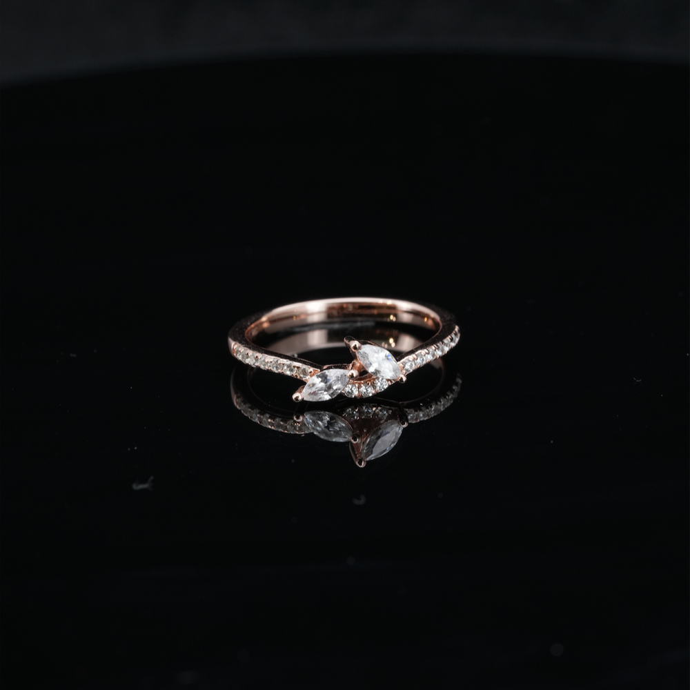 
                  
                    LVR031 LEAF MARQUISE RING
                  
                