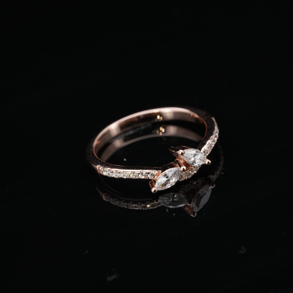 
                  
                    LVR031 LEAF MARQUISE RING
                  
                