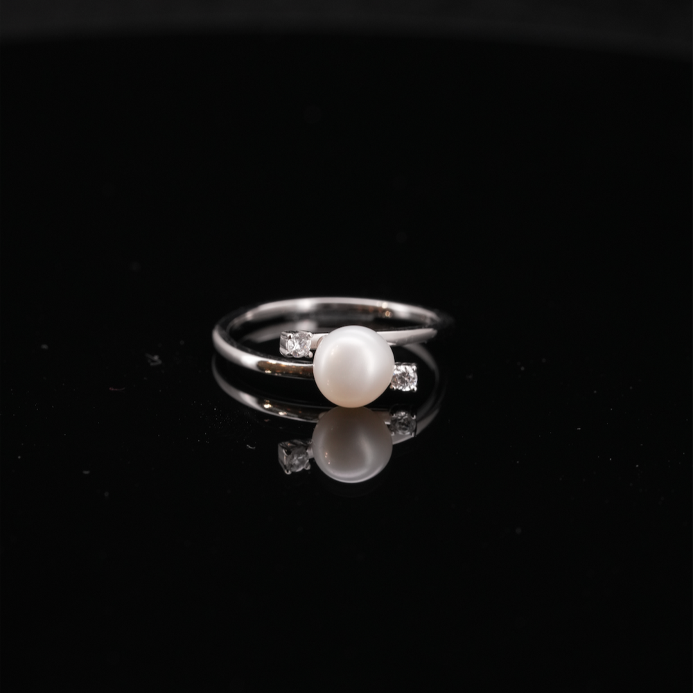 
                  
                    LVR003 FRESHWATER CULTURED PEARL RING
                  
                