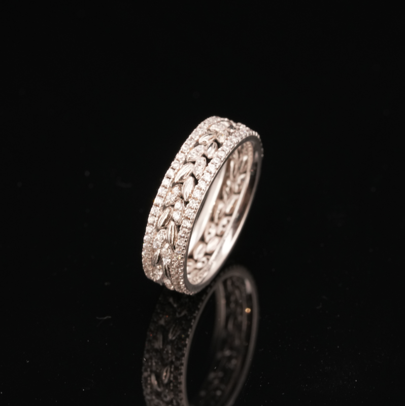 LVR013 ETERNITY LEAVES PATTERN RING