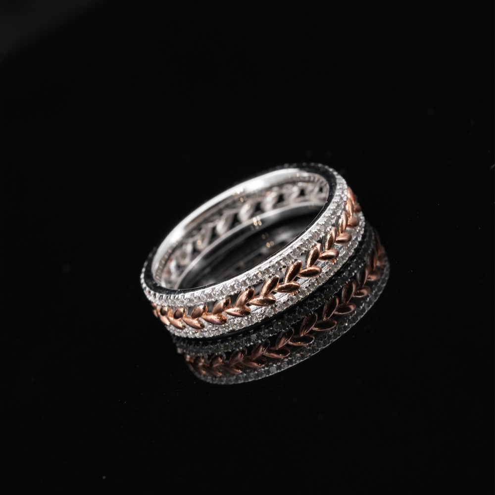 
                  
                    LVR020 VINE LEAVES RING
                  
                