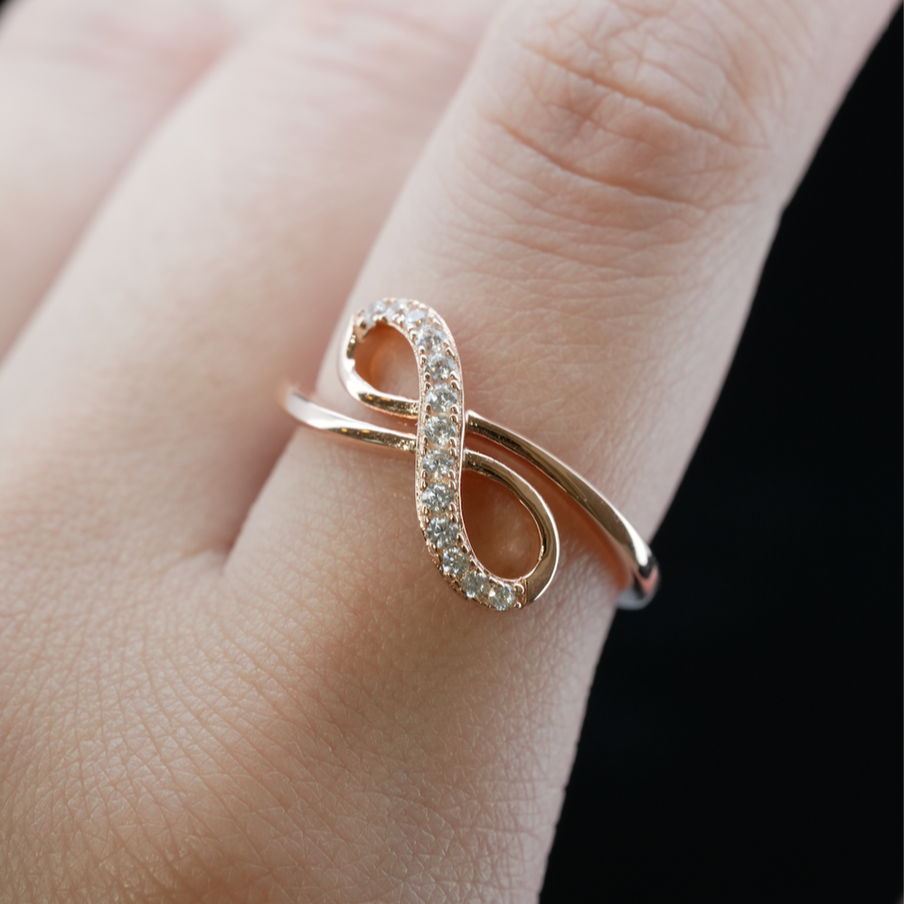 
                  
                    LVR046 INFINITY LOVE RING
                  
                