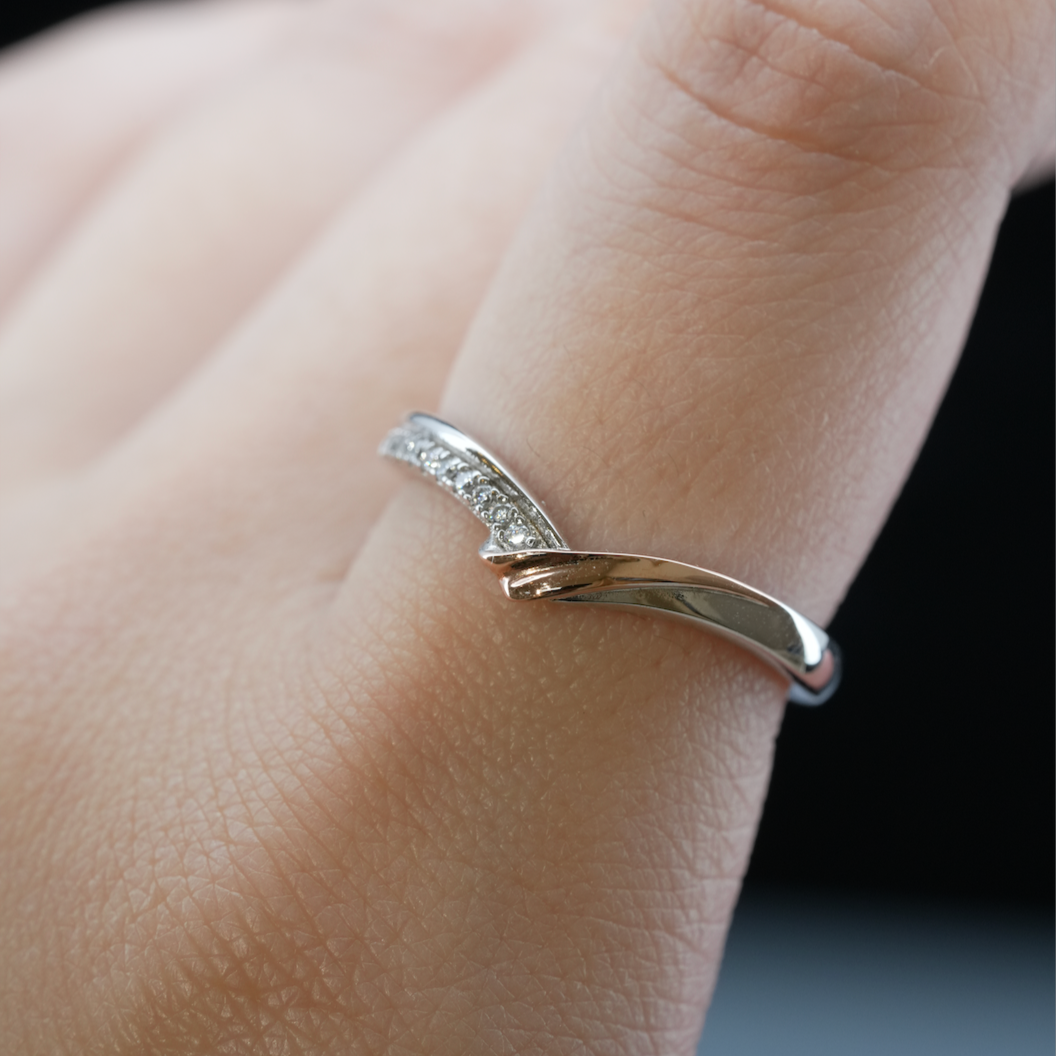 
                  
                    LVR047 BAGUE WISHBONE (FEMME)
                  
                