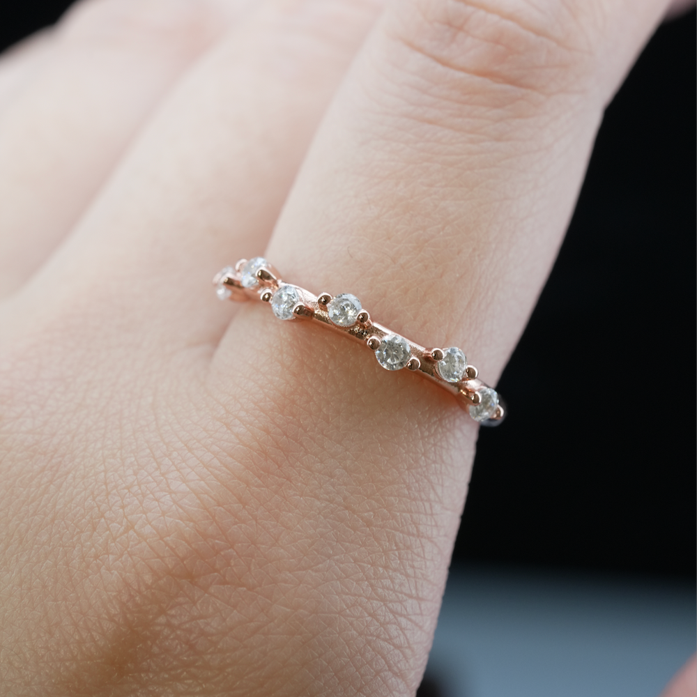 
                  
                    LVR049 SPARKLE BAND RING
                  
                