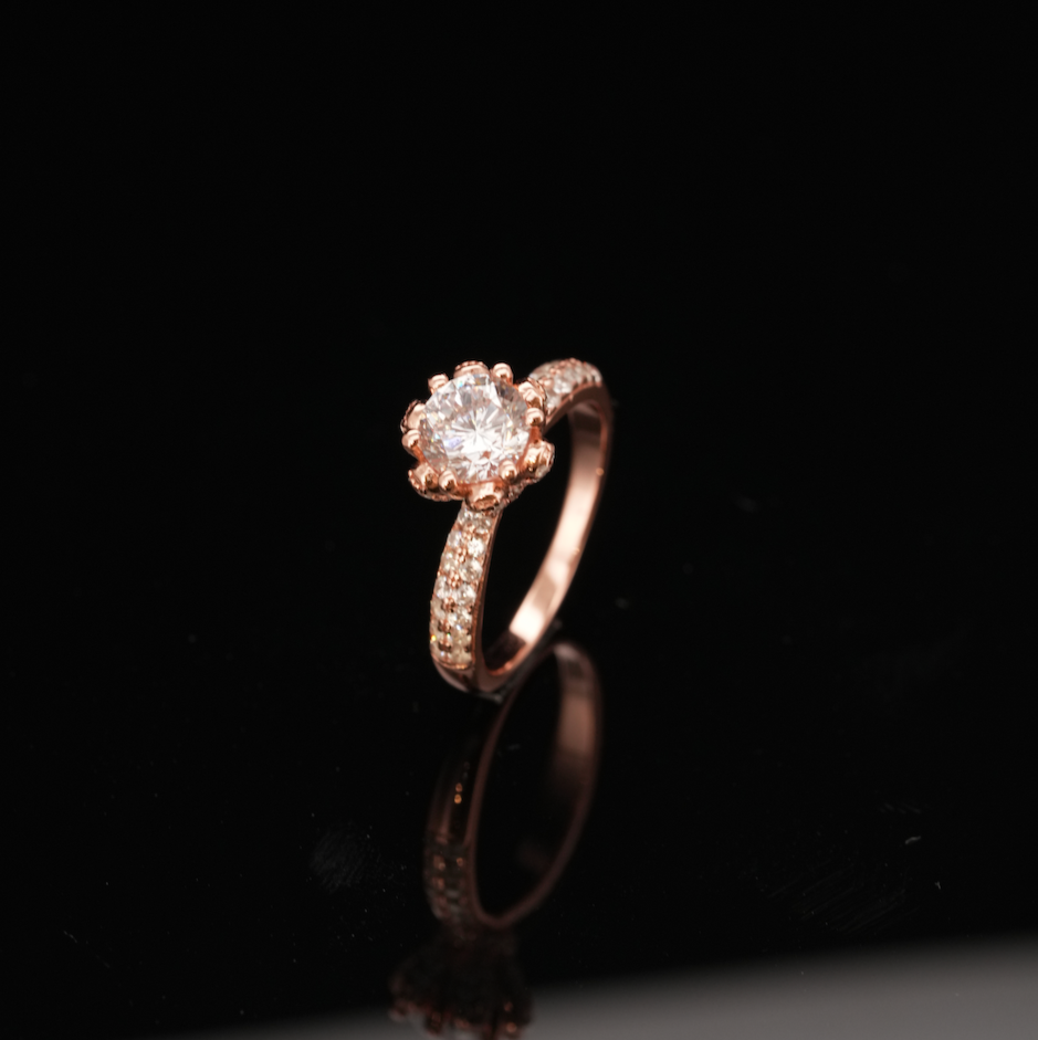 
                  
                    LVR061 BLOOMING ROSE RING
                  
                