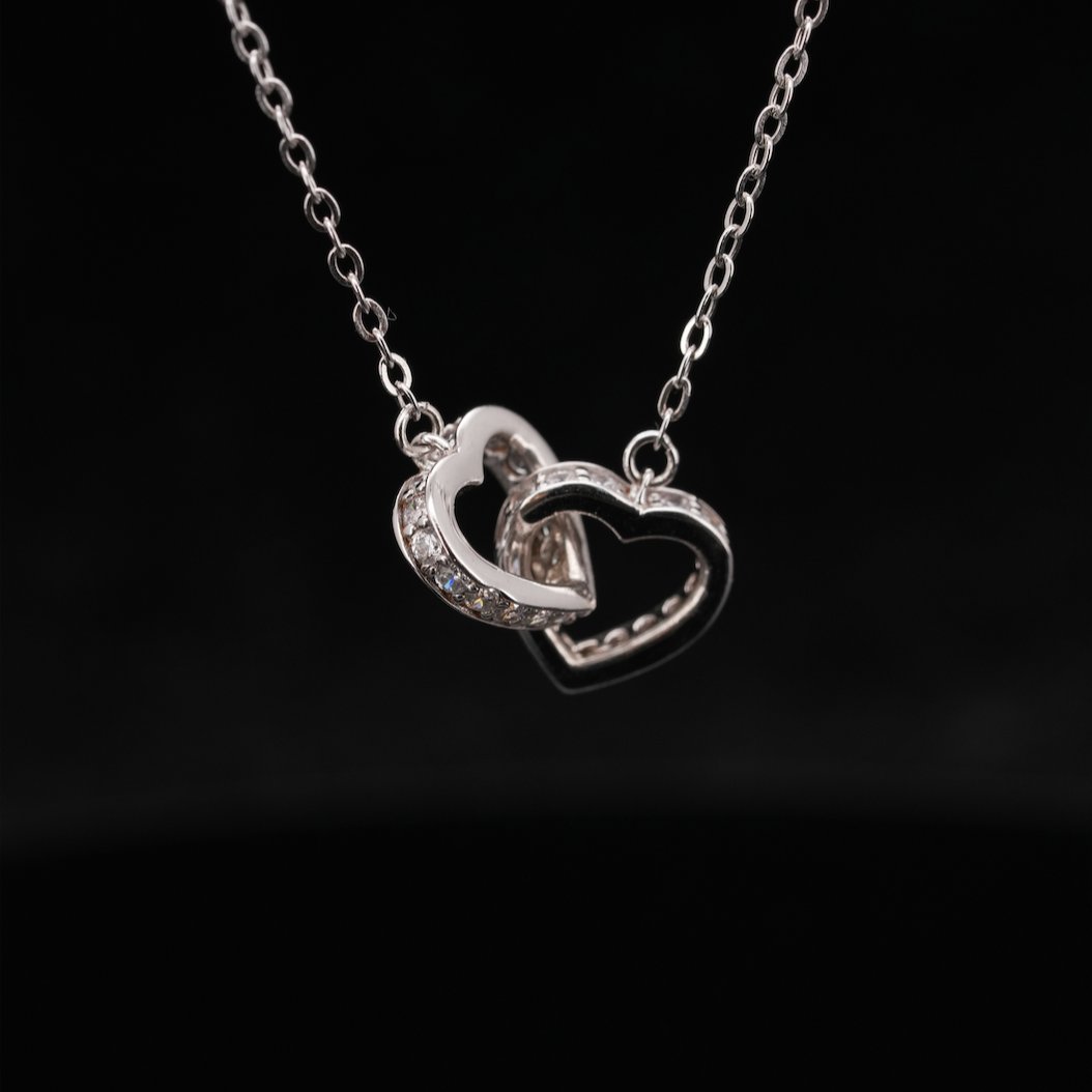 
                  
                    LVN038 DOUBLE HEART NECKLACE
                  
                