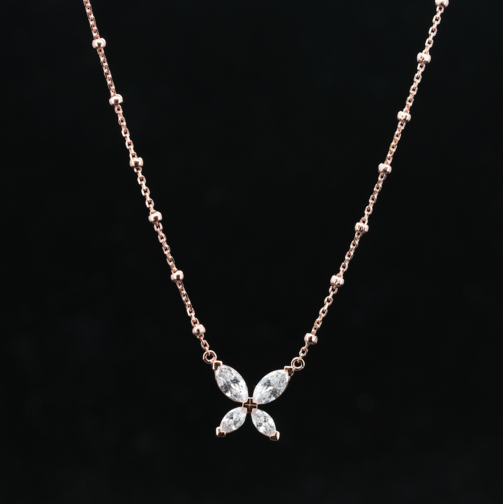 LVN060 COLLIER PAPILLON SCINTILLANT