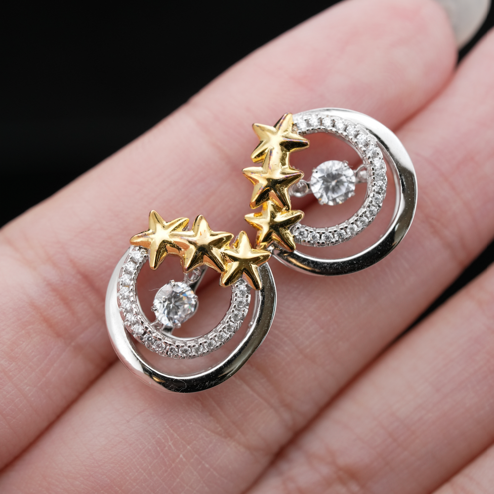 
                  
                    LVE006 DANCING STAR EARRINGS
                  
                