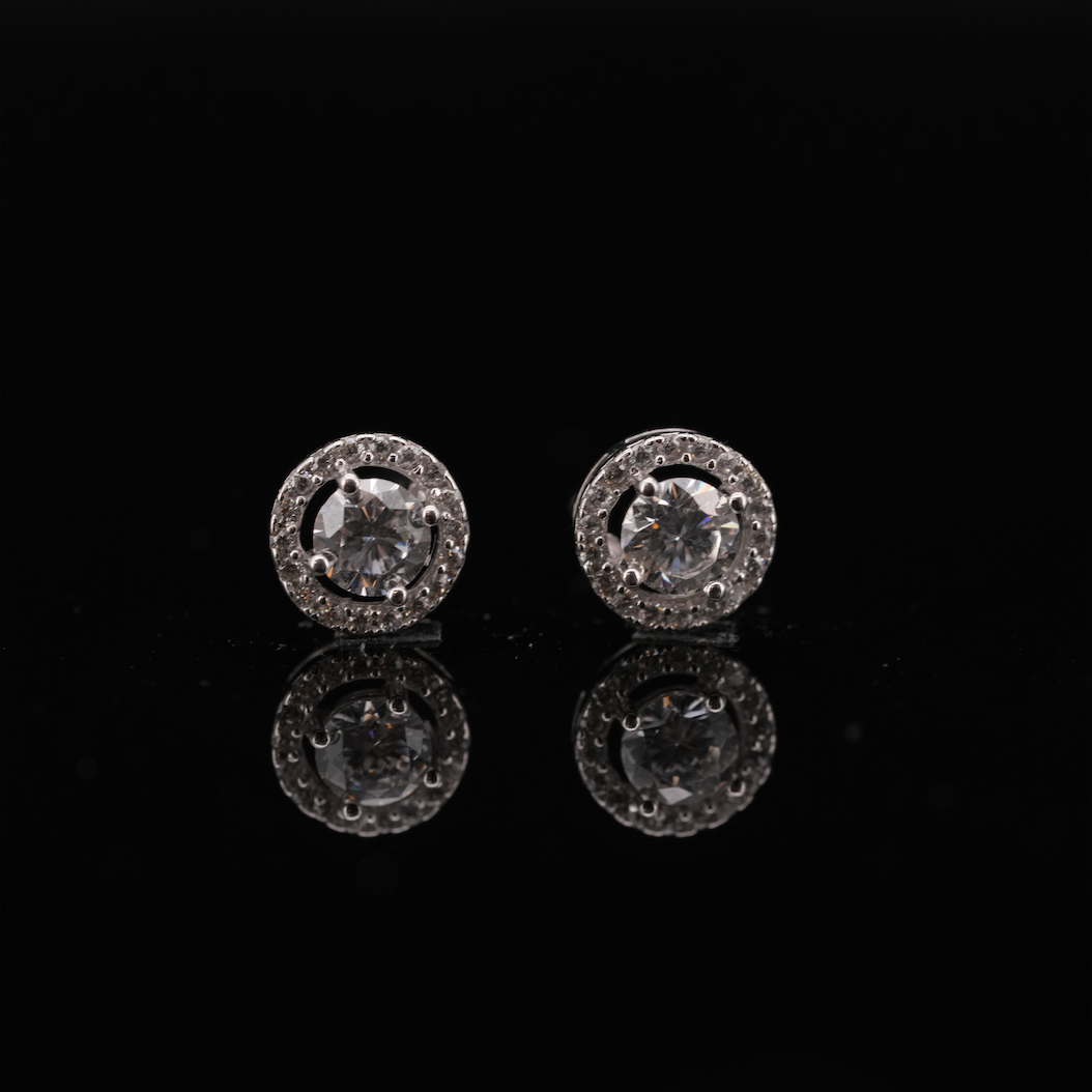 
                  
                    LVE051 BOUCLES D'OREILLES À CLOUS HALO SPARKLE
                  
                