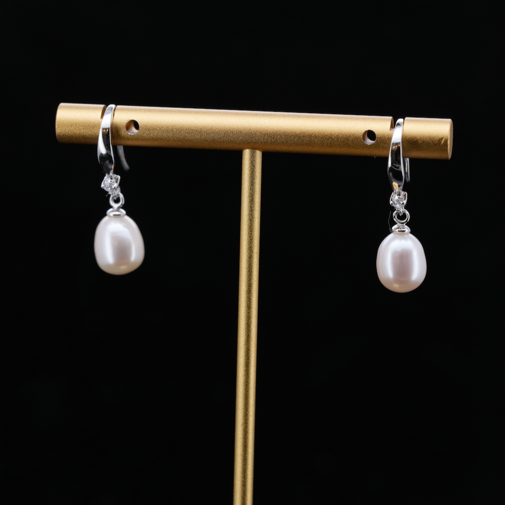 
                  
                    LVE045 BOUCLES D'OREILLES EN PERLES DE CULTURE D'EAU DOUCE
                  
                