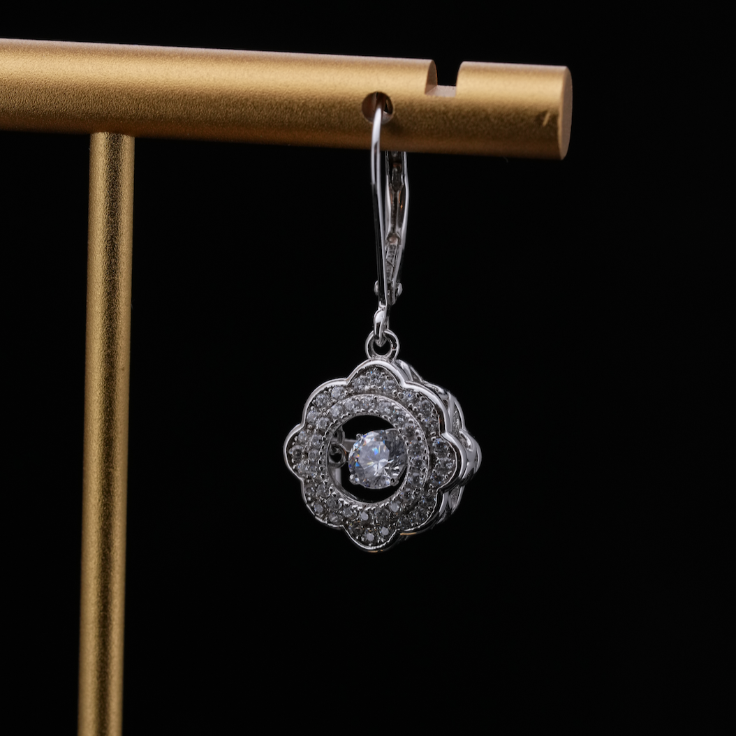 
                  
                    LVE029 SPARKLE FLOWER DANCING STONE DROP EARRINGS
                  
                