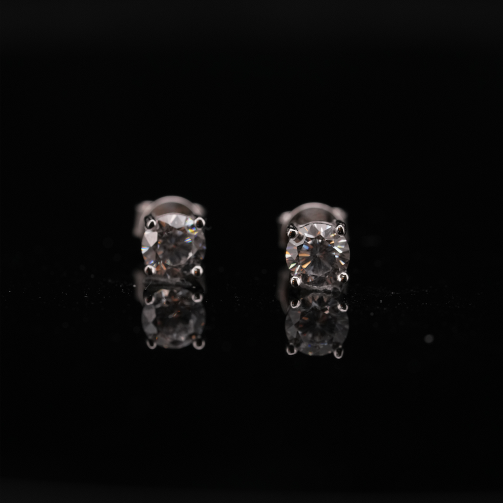 LVE034 FOUR CLAWS SPARKLE STUD EARRINGS