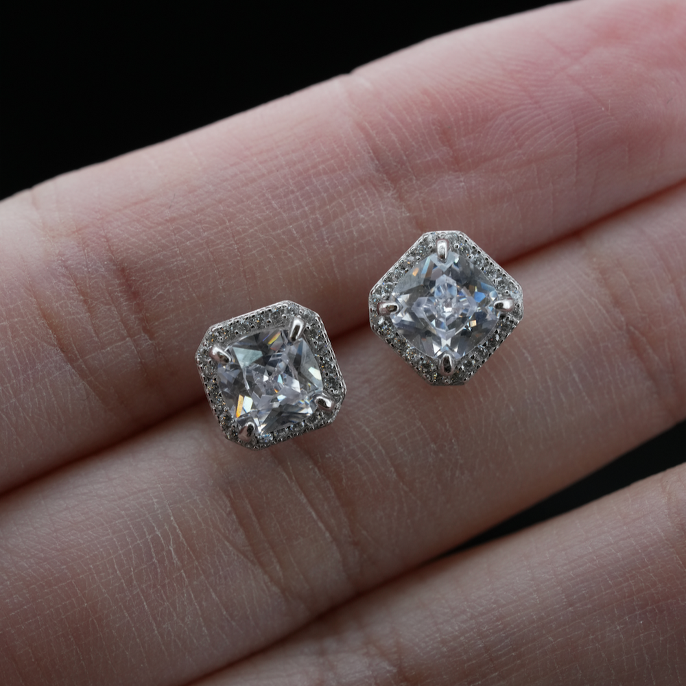 
                  
                    LVE035 SPARKLE SQUARE HALO STUD EARRINGS
                  
                