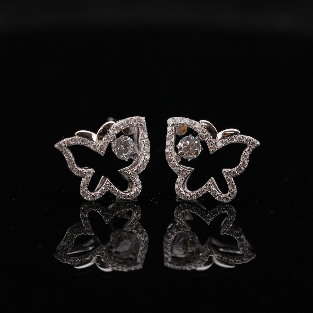 
                  
                    LVE054 SPARKLING BUTTERFLY DANCING STONE EARRINGS
                  
                