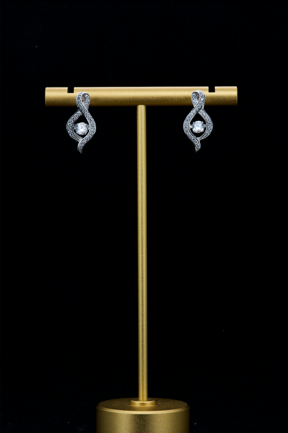 LVE012 BOUCLES D'OREILLES EN PIERRE DANSANTE OLIVE