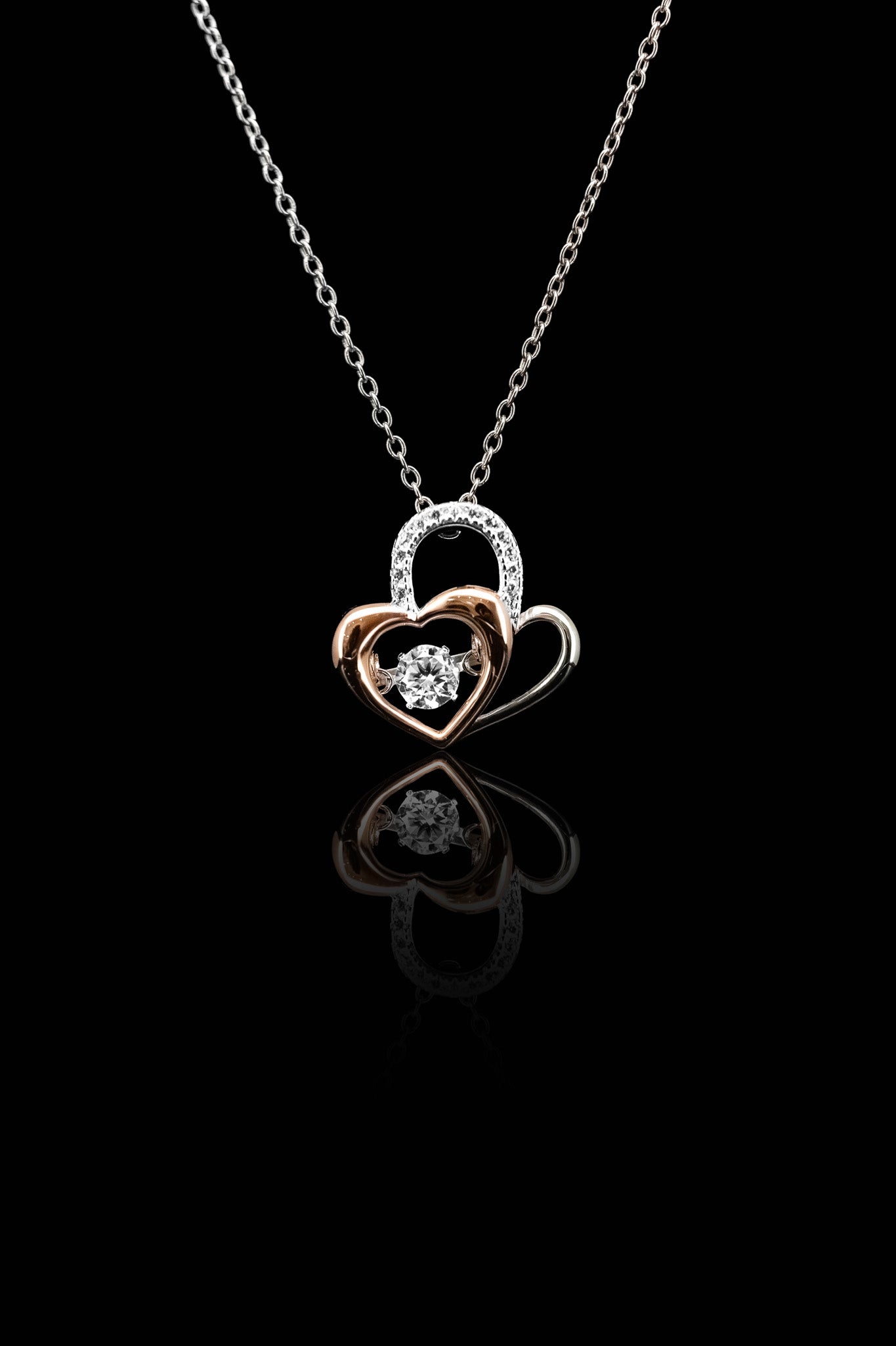 LVN050 HUGGING HEARTS NECKLACE