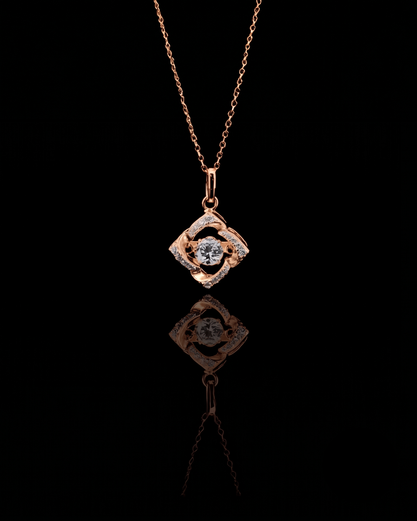 
                  
                    LVN076 CONTINUUM SQUARE HALO DANCING STONE NECKLACE
                  
                