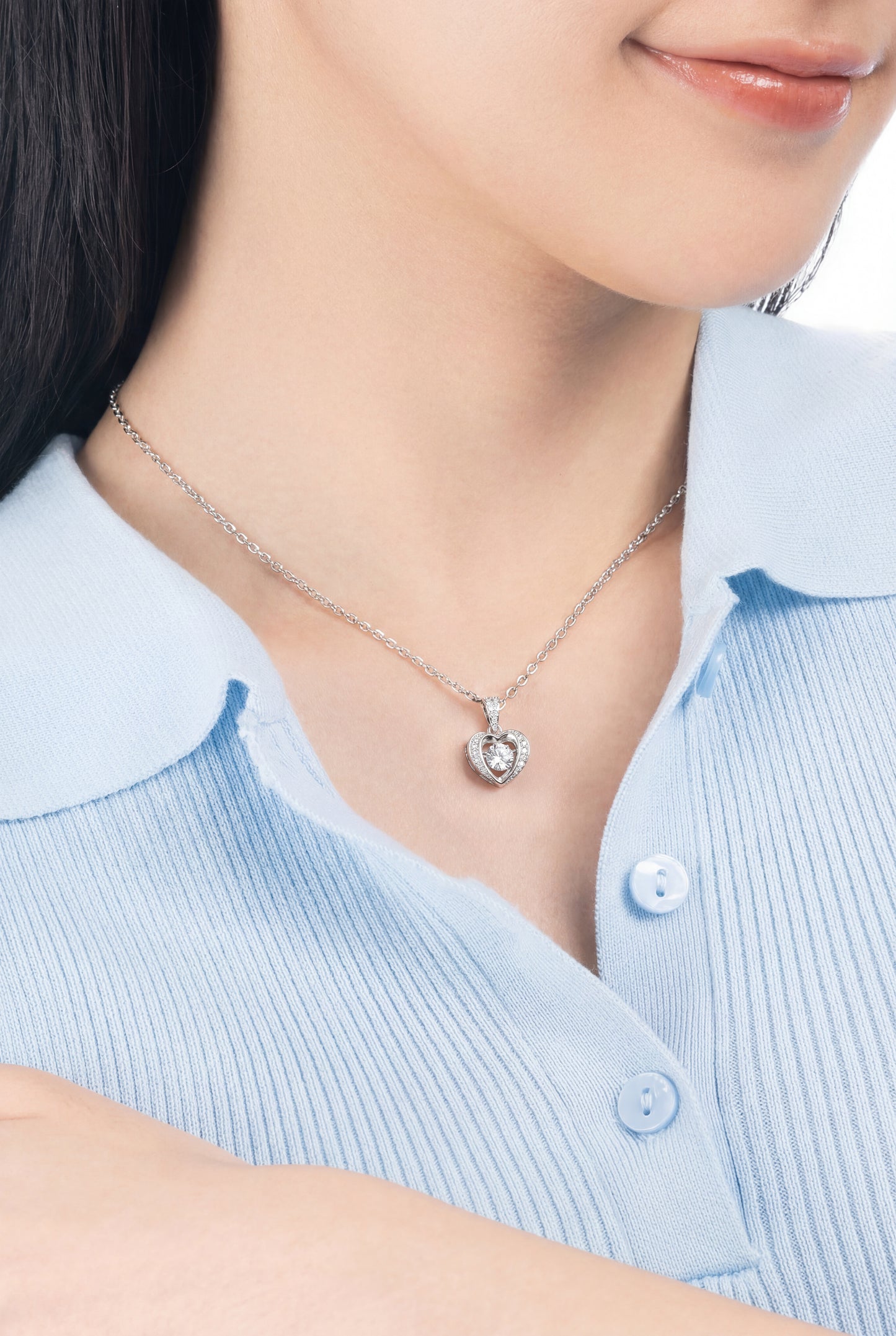 
                  
                    LVN006 COLLIER COEUR DANSANT
                  
                