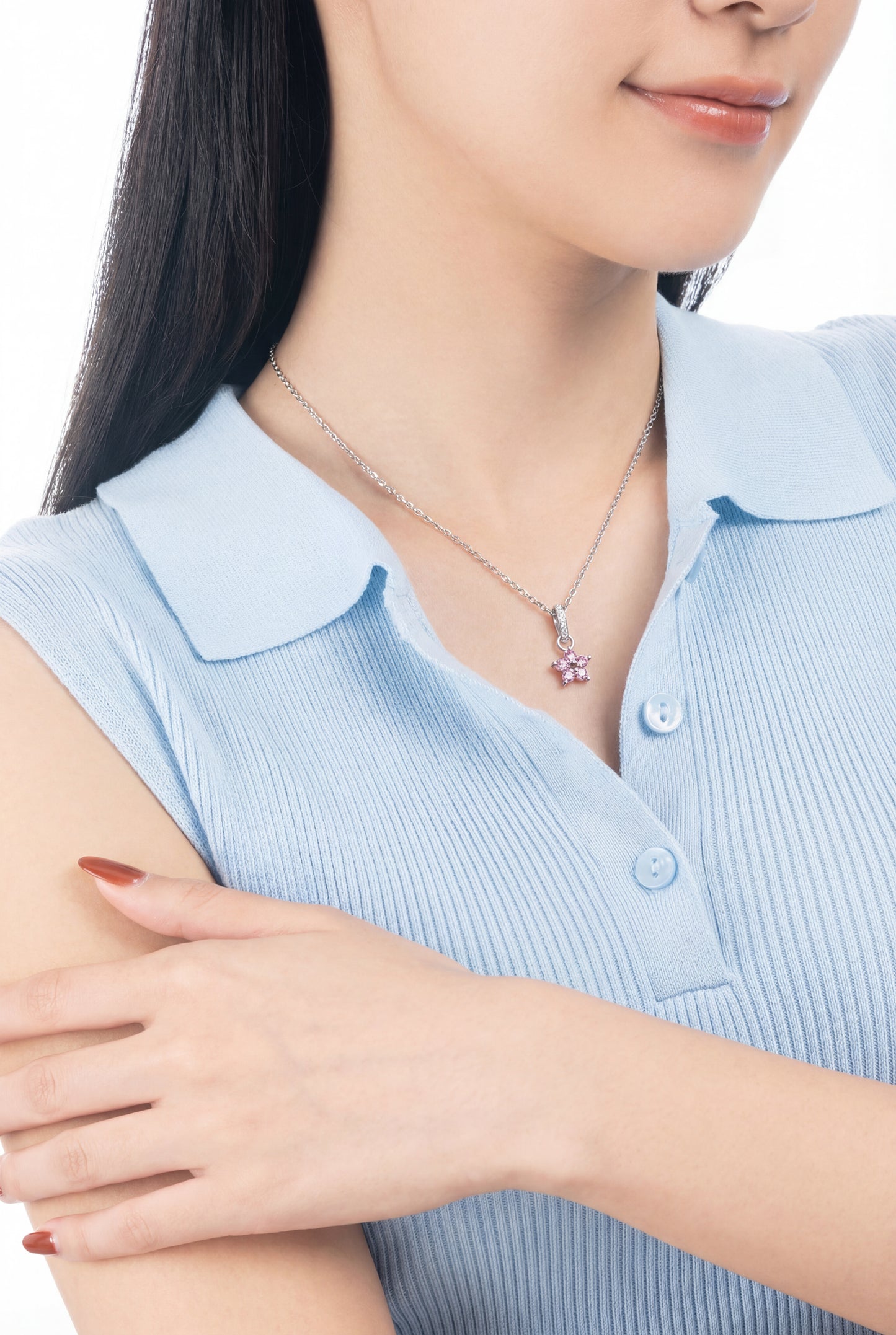 
                  
                    LVN051 SPARKLE SAKURA NECKLACE
                  
                