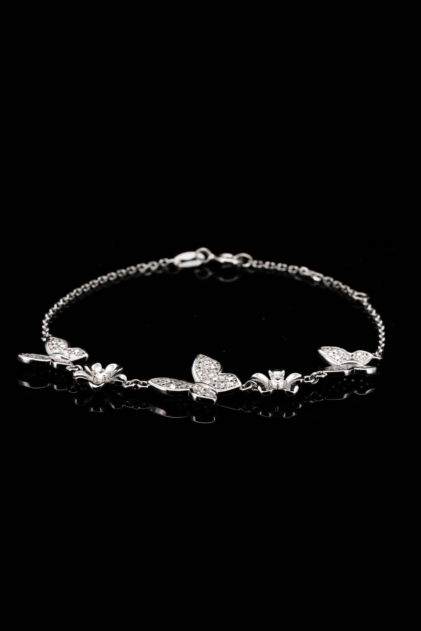 
                  
                    LVB005 花蜜蝴蝶手鍊
                  
                