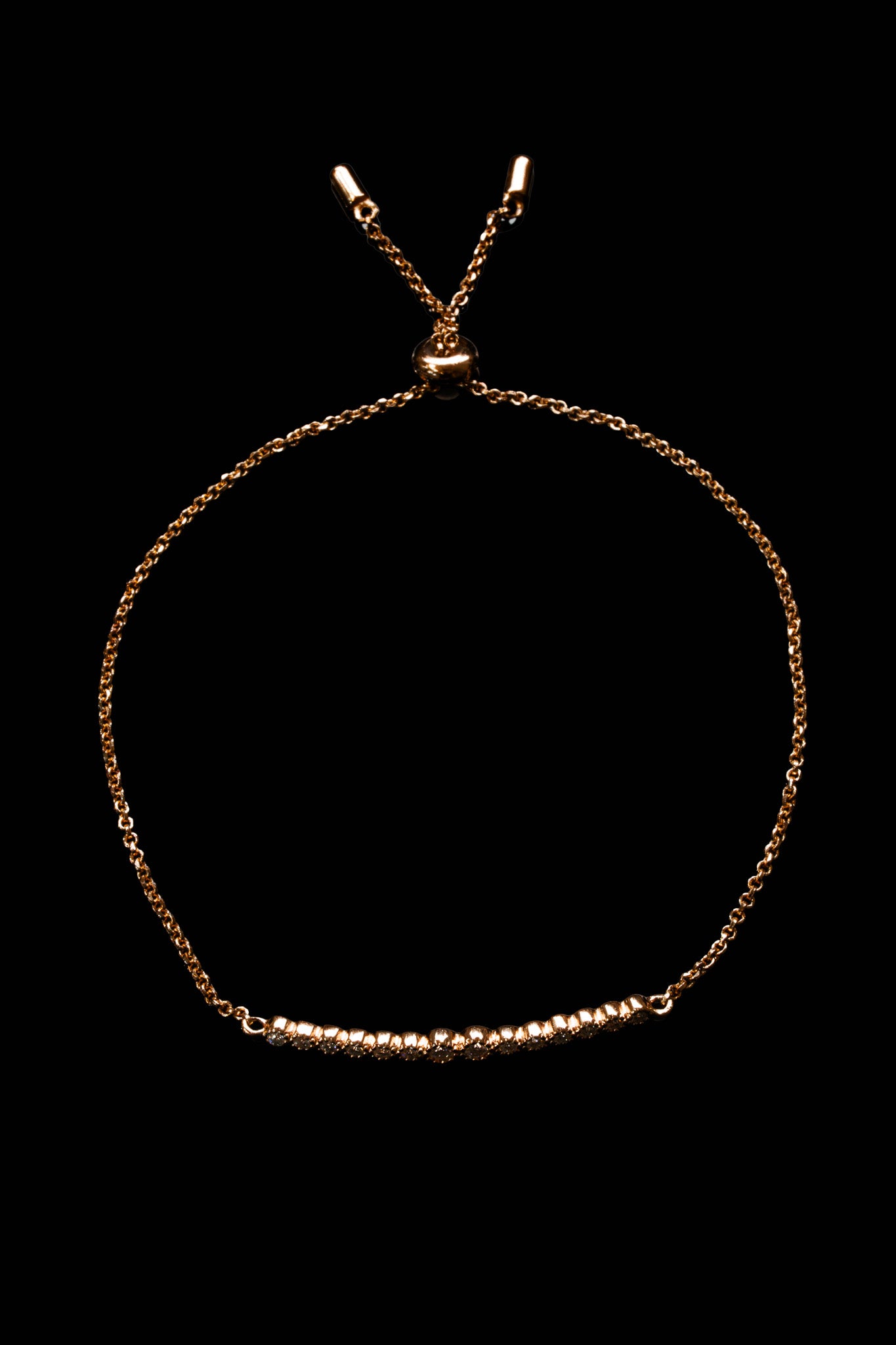 
                  
                    LVB007 PAVE LINE ADJUSTABLE BRACELET
                  
                