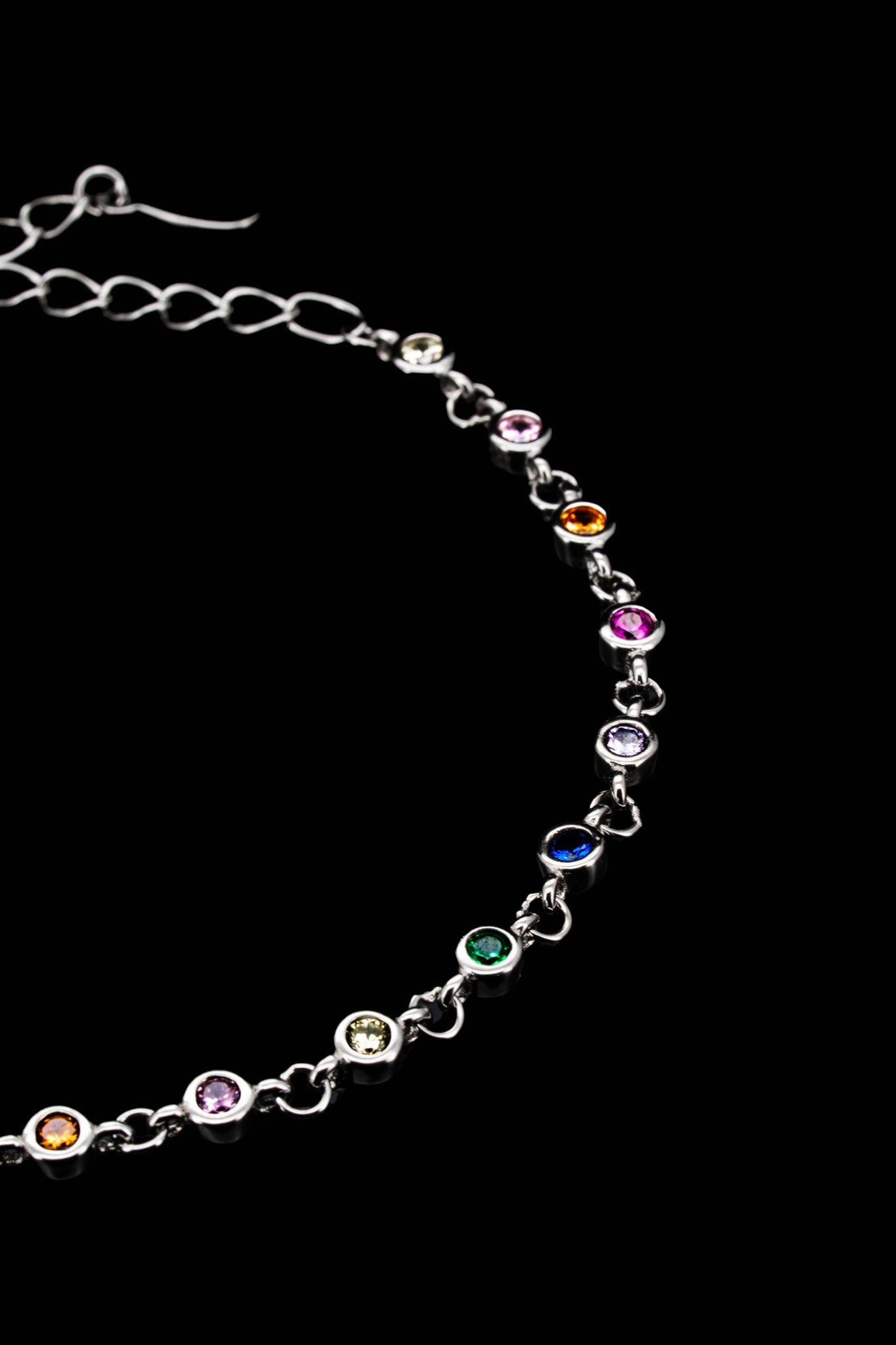 
                  
                    LVB010 RAINBOW CHAIN BRACELET
                  
                