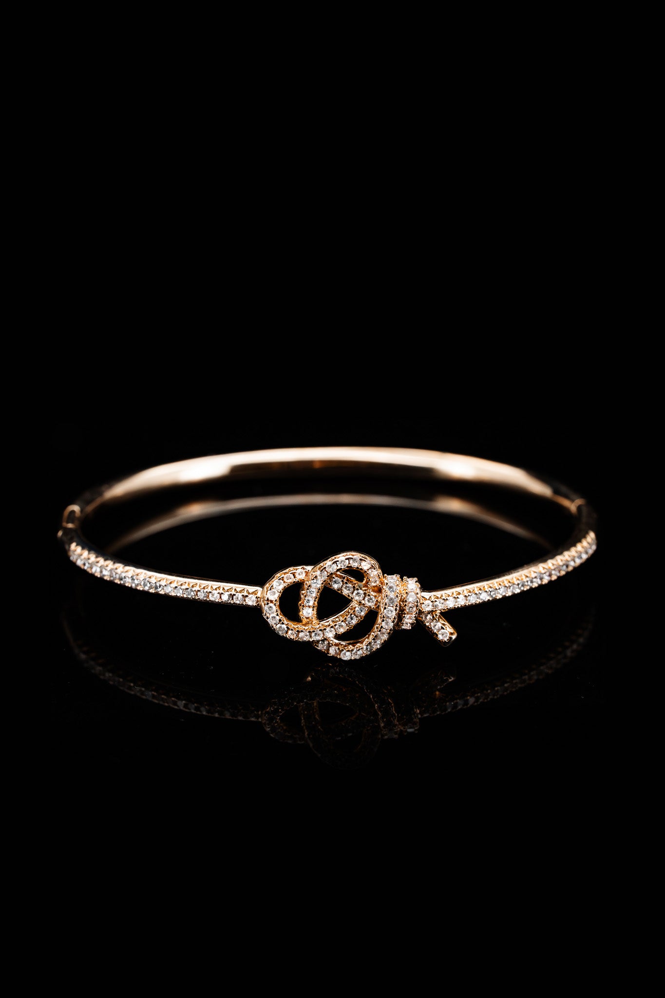 LVB025 MUSUBI BANGLE