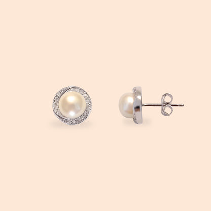 LVE002 Twist Shape Pearl Earrings