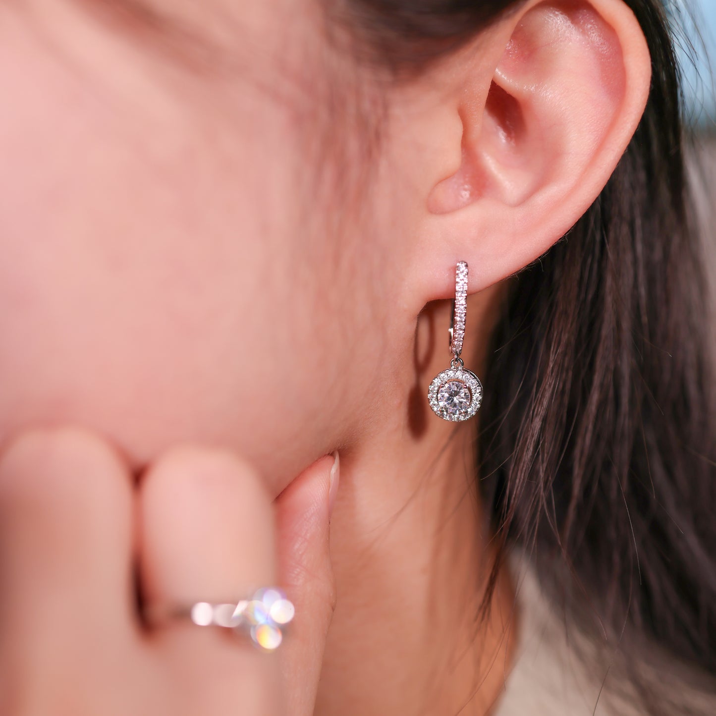 
                  
                    LVE004 SPARKLE HALO DROP EARRINGS
                  
                