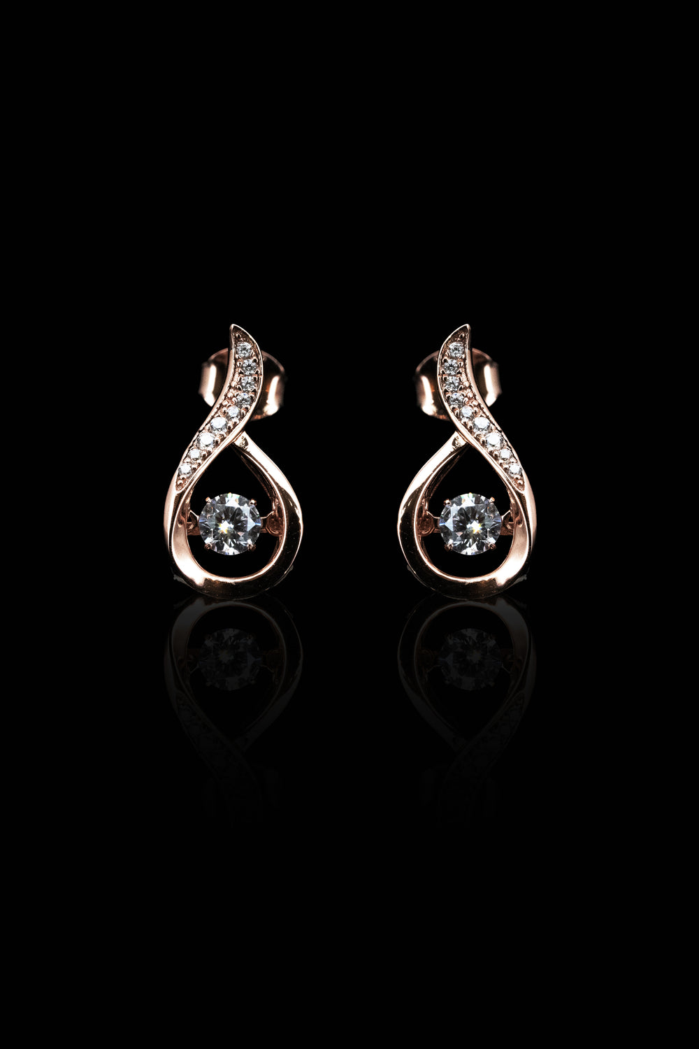 LVE015 CURVED DANCING STONE EARRINGS
