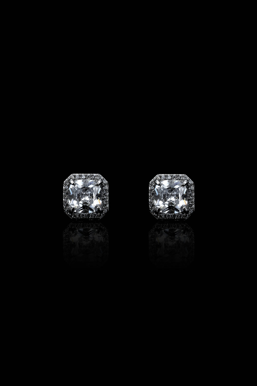 LVE035 SPARKLE SQUARE HALO STUD EARRINGS