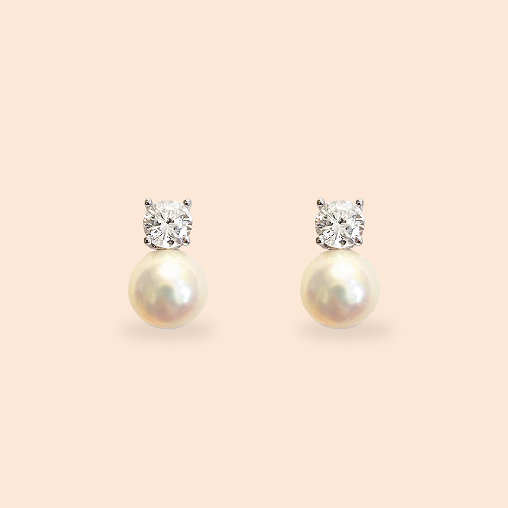 
                  
                    LVE038 LITTLE MAEVE PEARL EARRINGS
                  
                