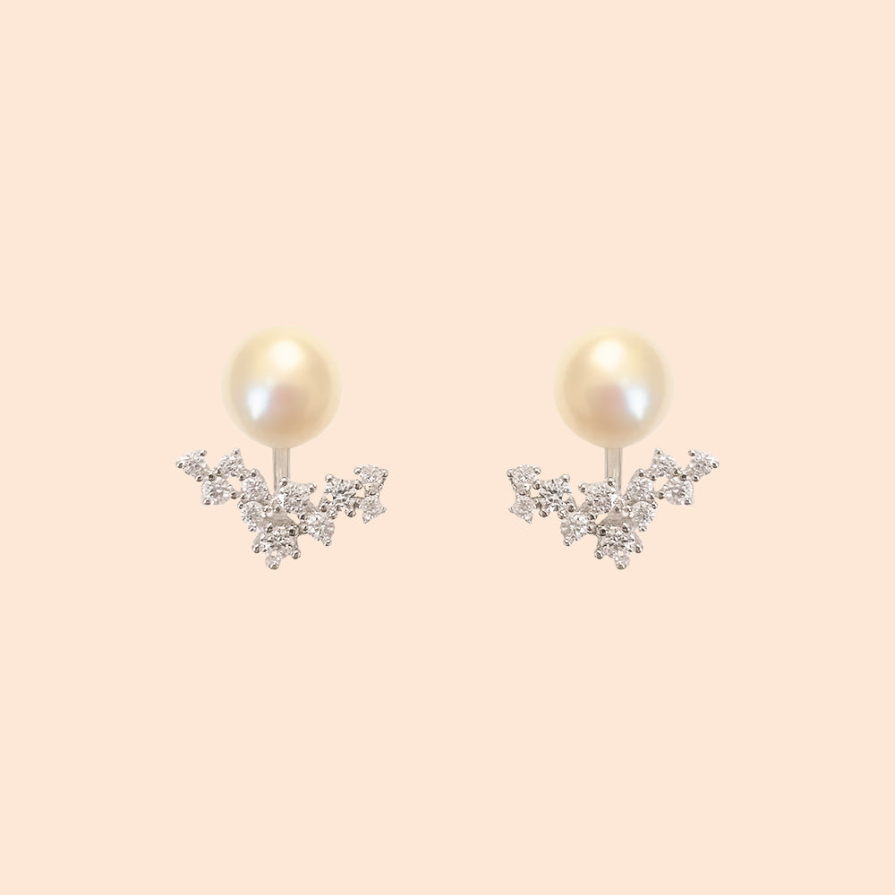 
                  
                    LVE039 TWO-WAY FLOWER PEARL EARRINGS
                  
                