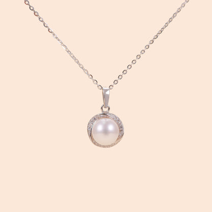 LVN002 Freshwater Cultured Pearl Necklace