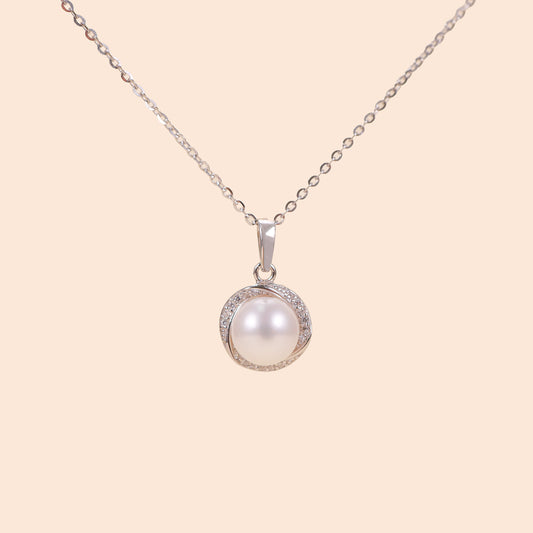 LVN002 Freshwater Cultured Pearl Necklace