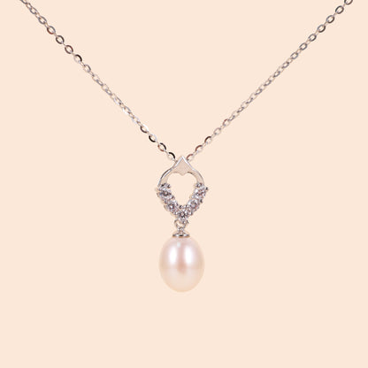 LVN035 Freshwater Cultured Pearl Necklace