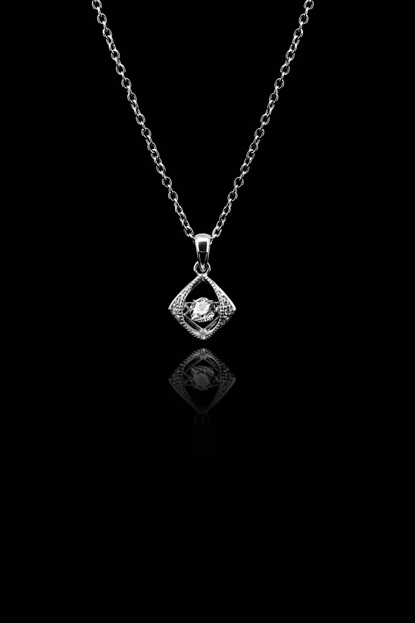 LVN045 RHOMBUS DANCING STONE NECKLACE