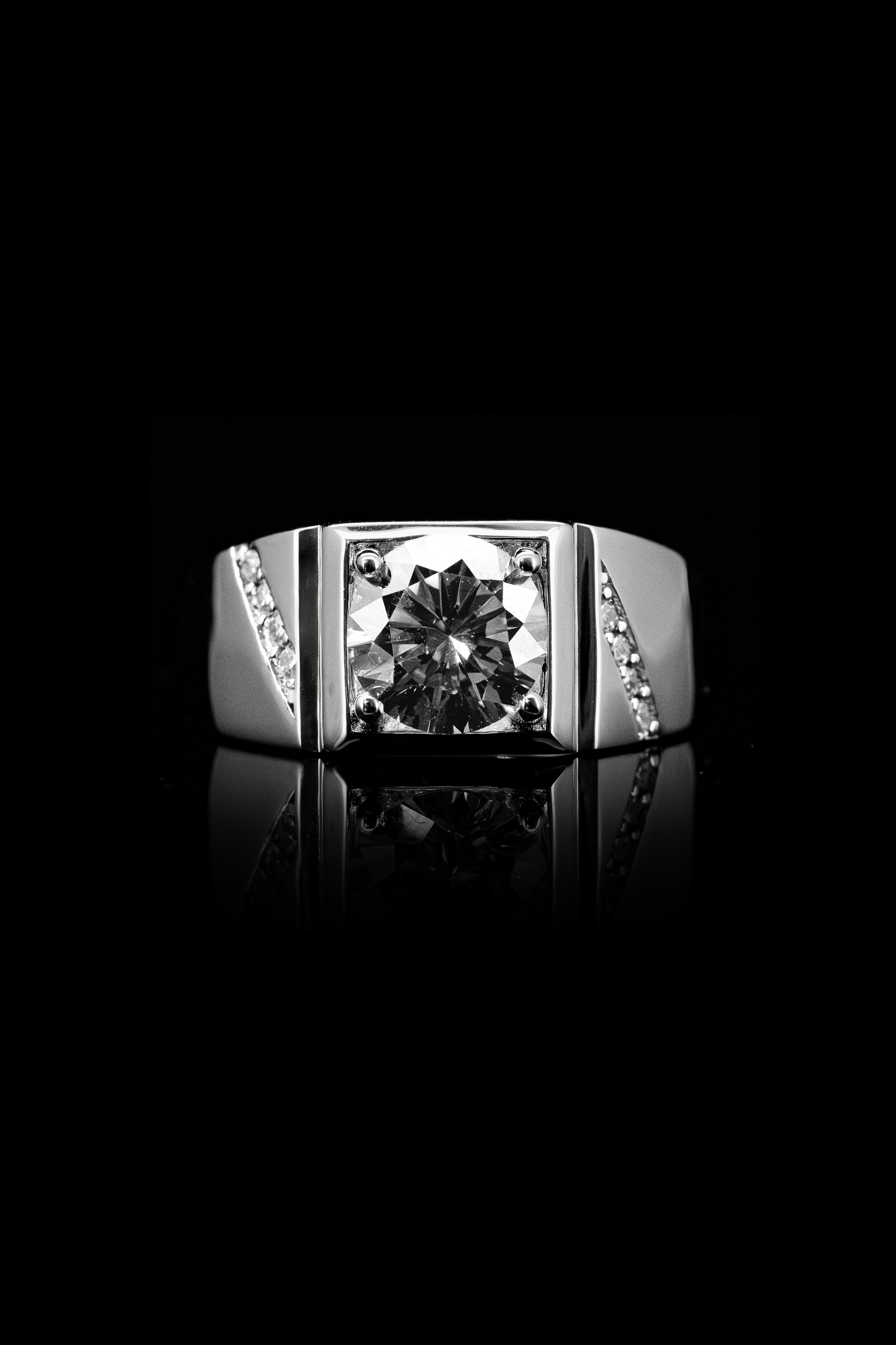 LVR017 AURORA EDGE COUPLE RING II