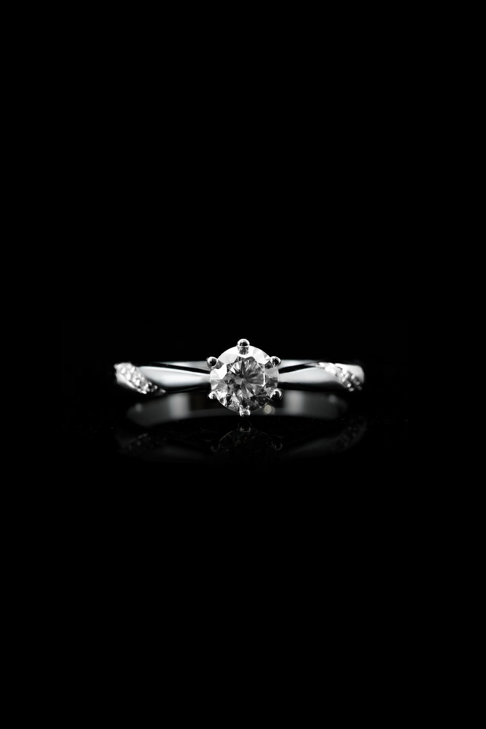 LVR024 SPARKLE SOLITAIRE RING