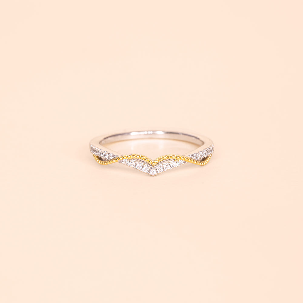 
                  
                    LVR030 V-SHAPE CROWN RING
                  
                