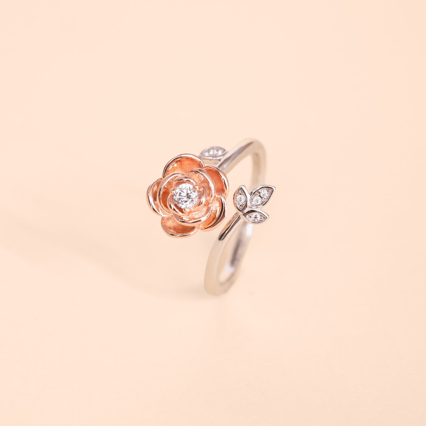 LVR032 Rolling Rose Ring