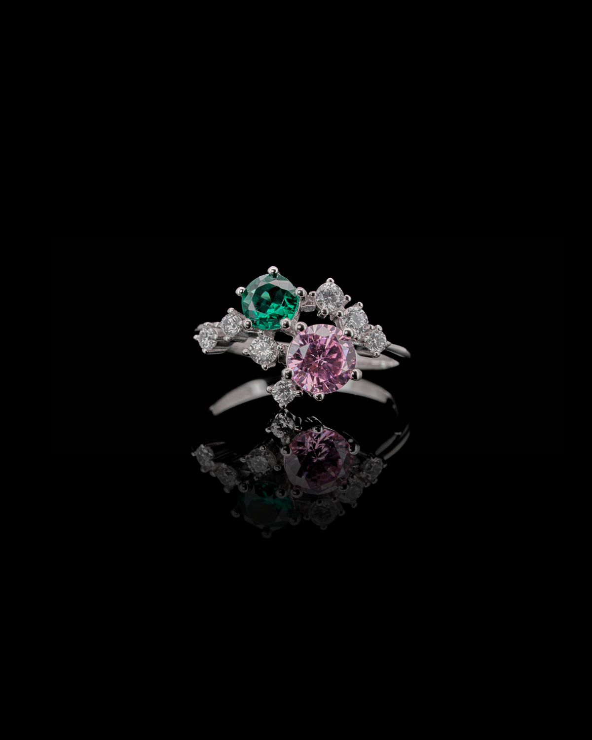 LVR100 ROSE & EMERALD BLOOM RING